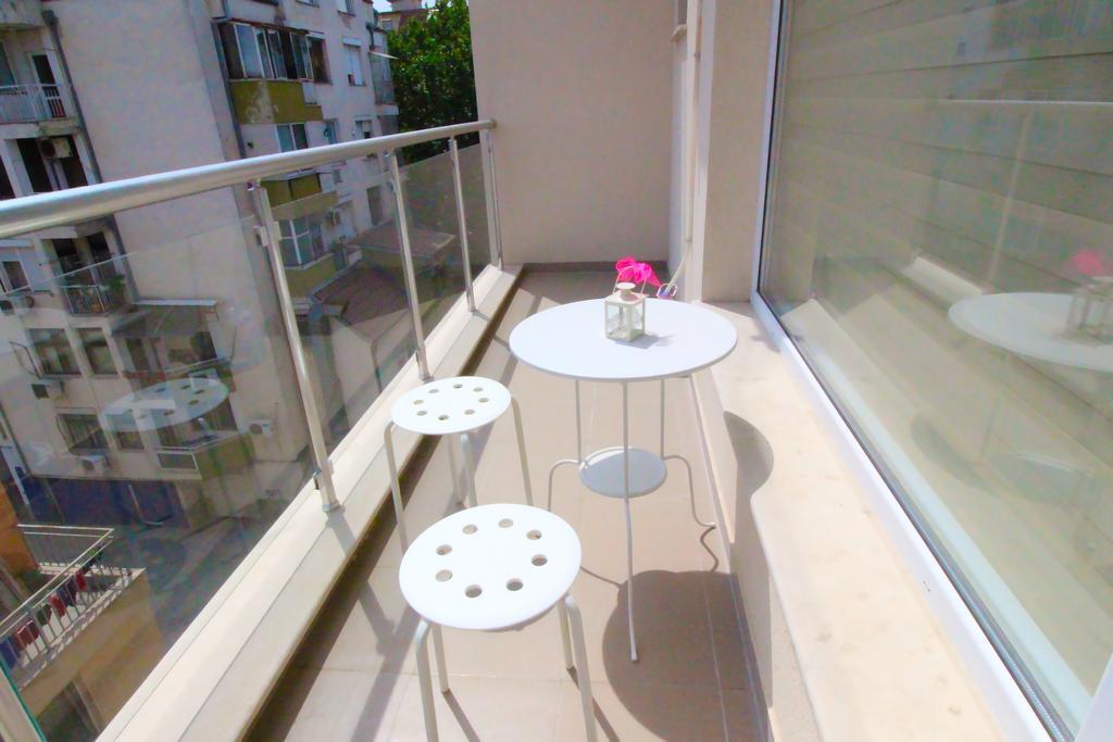 Lilly Apartments Plowdiw Zimmer foto