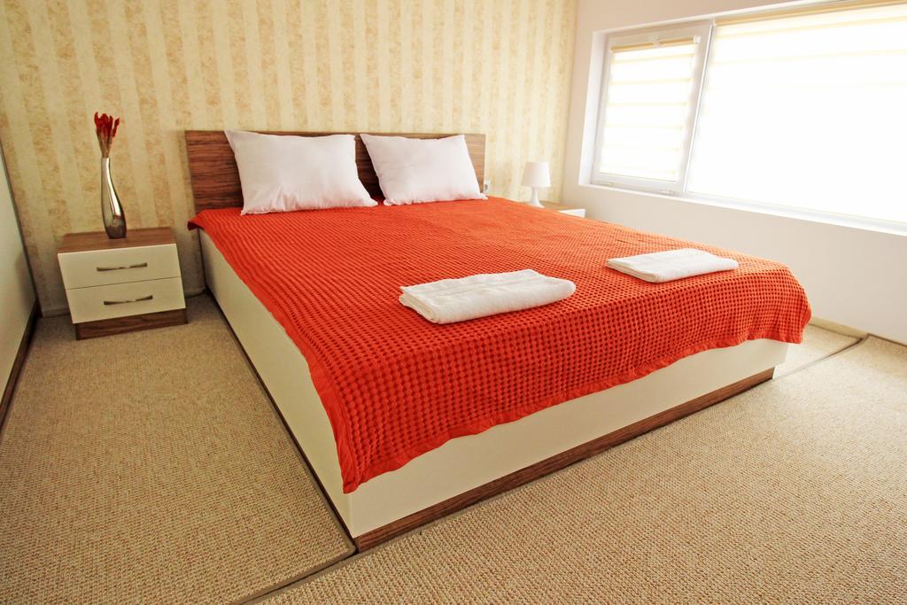 Lilly Apartments Plowdiw Zimmer foto